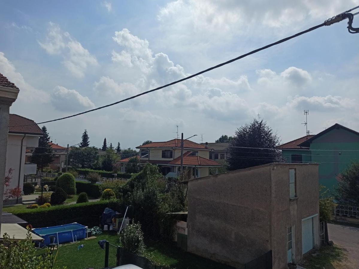 La Casa Di Andrea Apartamento Cogliate Exterior foto